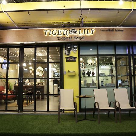 Tiger Lily Hostel Bangkok Kültér fotó