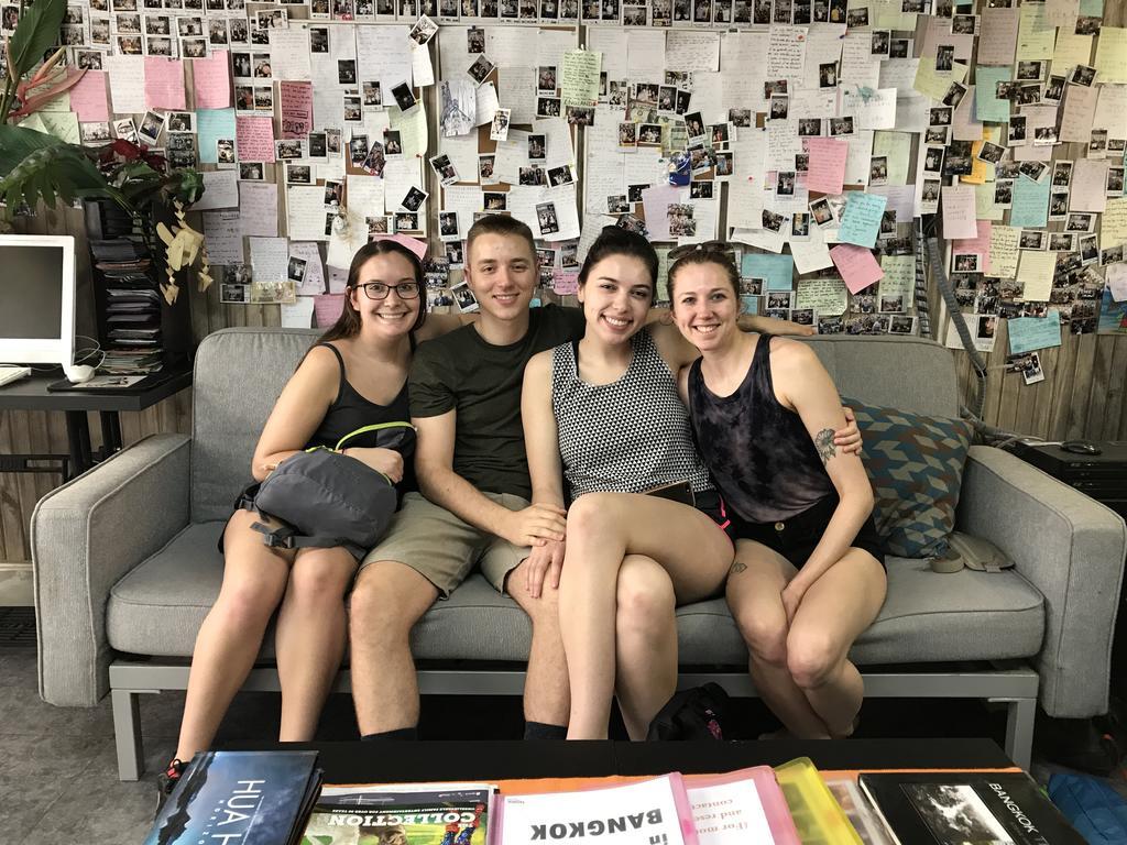 Tiger Lily Hostel Bangkok Kültér fotó